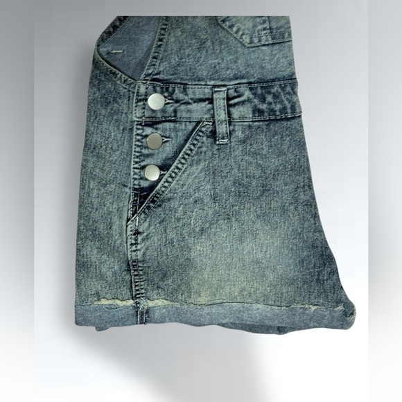 Denim Overall Shorts by NO BO Size 3-5 Relaxed Fit - Picture 7 of 14